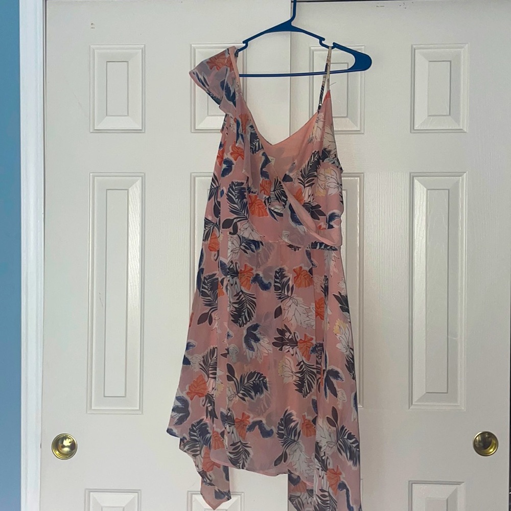 Super fun asymmetrical pink floral summer dress